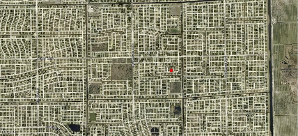 820 Tuba Ct, Lehigh Acres, FL 33974 - photo 2