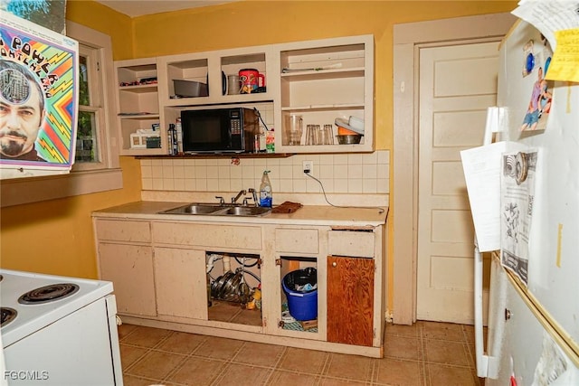1117 Rose Ave, Fort Myers, FL 33916 - photo 17