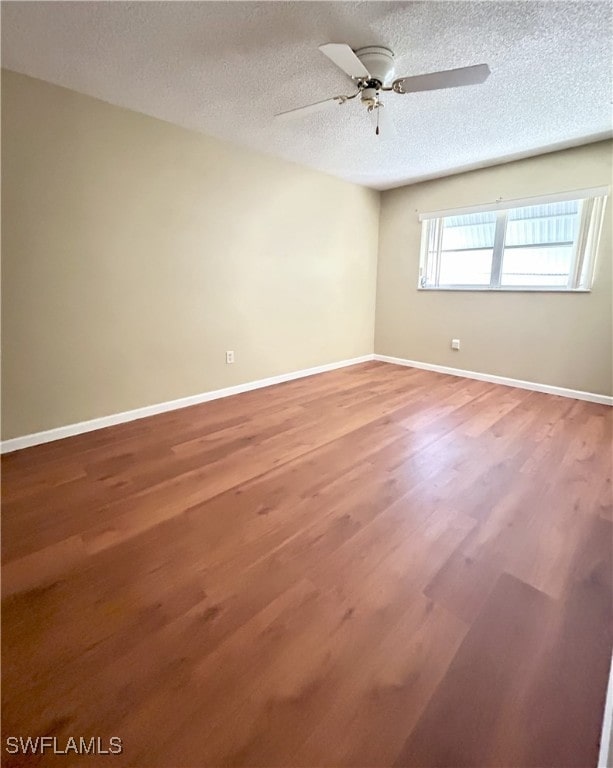 328 SE Tranquilla Ave, Port St Lucie, FL 34983 - photo 32