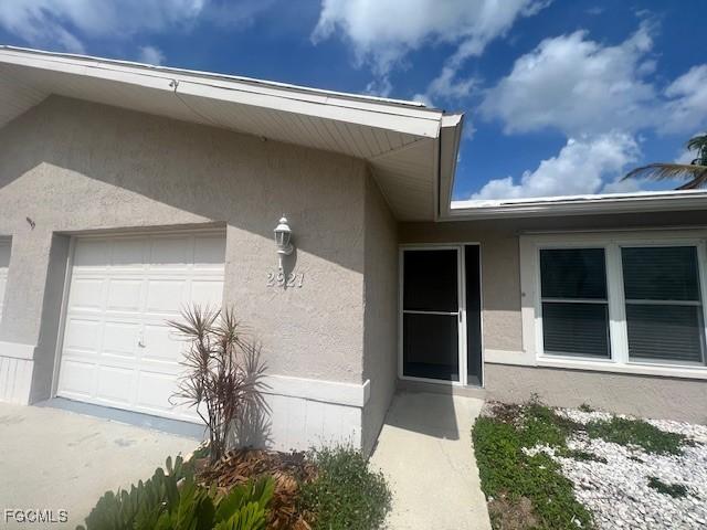 2919/2921 SW Santa Barbara Pl, Cape Coral, FL 33914 - photo 2
