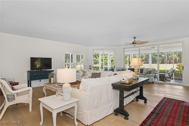 400 Wyndemere Way Unit D102, Naples, FL 34105 - photo 5