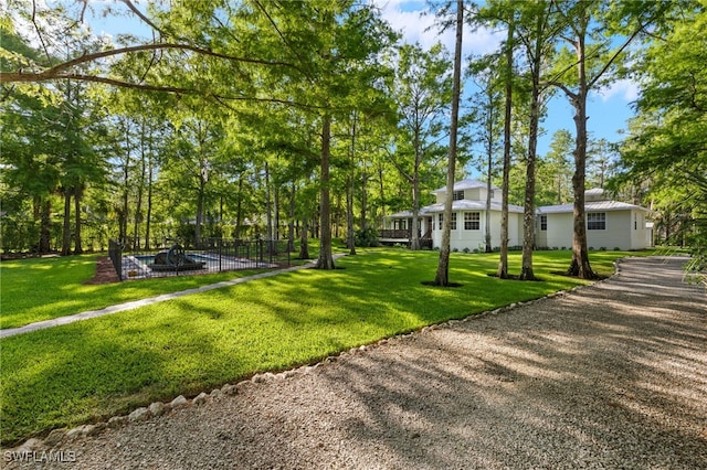 5271 Cherry Wood Dr, Naples, FL 34119 - photo 5