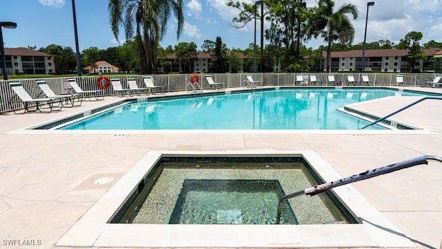 5741 Deauville Cir Unit F301, Naples, FL 34112 - photo 25