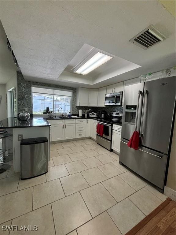 Listing photo 6 - caption unavailable