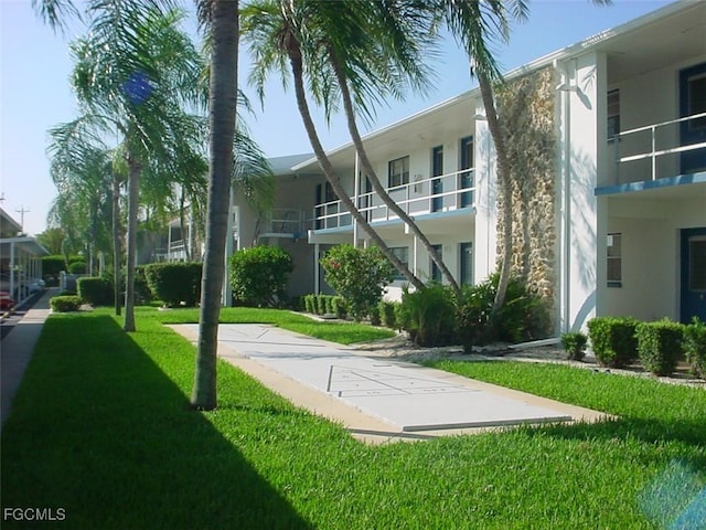 708 Victoria Dr Unit 206, Cape Coral, FL 33904 - photo 5