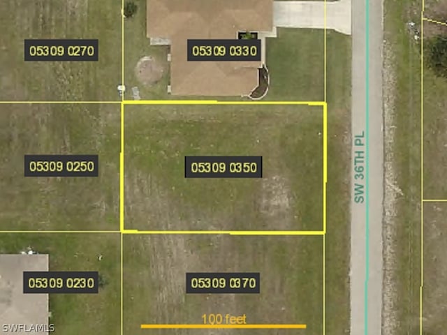 Listing photo 2 for 10 SW 36th Pl, Cape Coral FL 33991