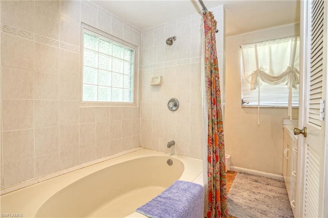 bathroom featuring shower / bath combo with shower curtain