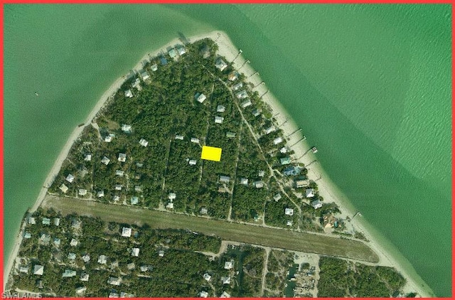 Listing photo 3 for 161 Swallow Drive, Captiva FL 33924