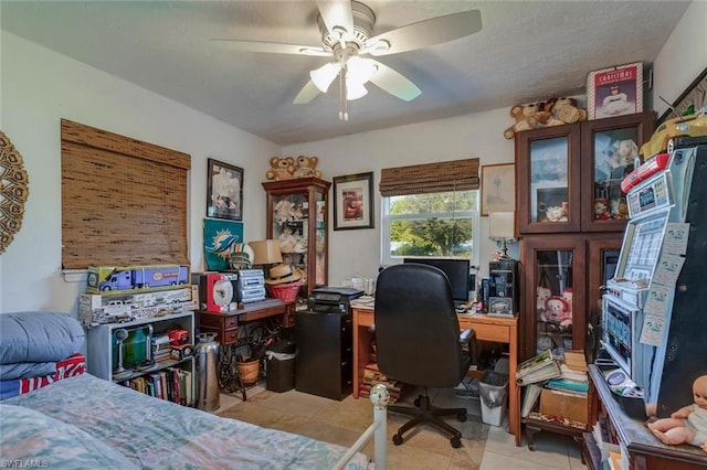 interior space featuring ceiling fan