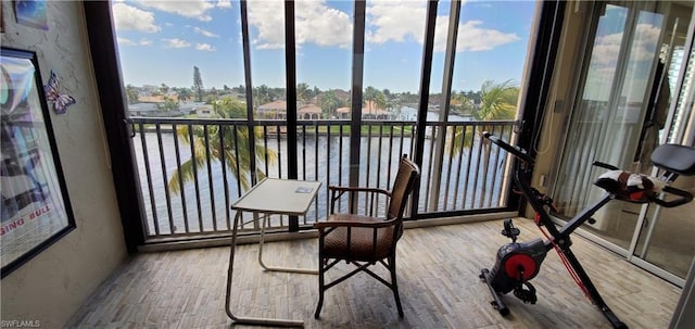 view of sunroom / solarium