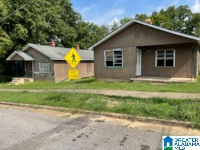711 W 14th St, Anniston, AL 36201