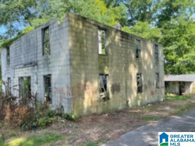 711 W 14th St, Anniston, AL 36201