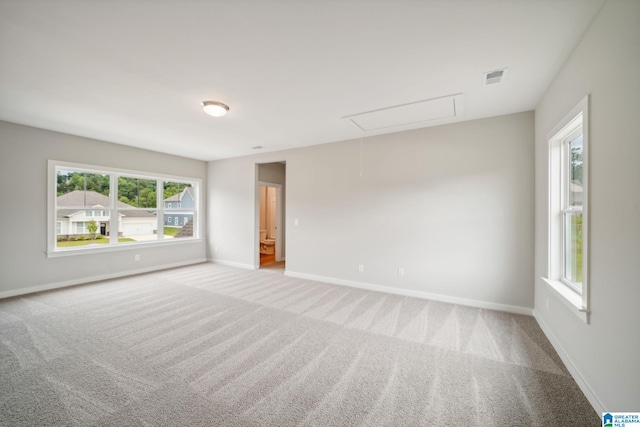 view of carpeted spare room