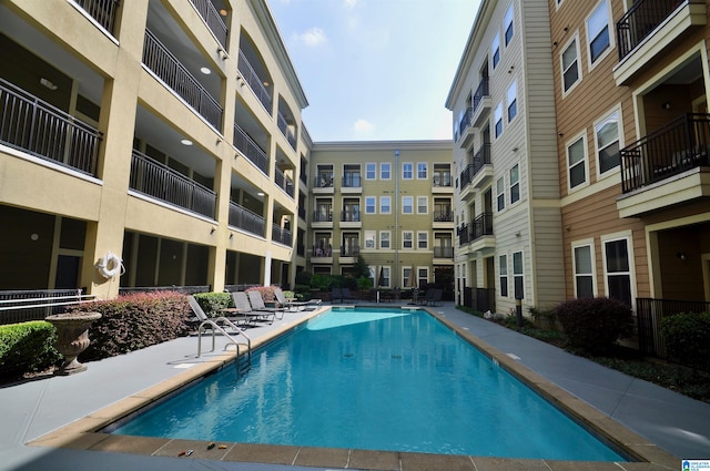 401 S 20th St Unit 420, Birmingham, AL 35233 - view of swimming pool featuring a patio