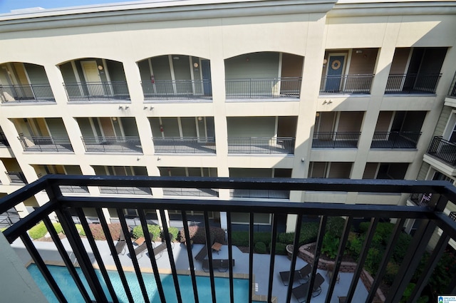401 S 20th St Unit 420, Birmingham, AL 35233 - balcony with a fenced in pool