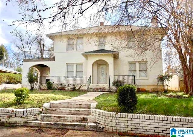 view of front facade featuring a porch