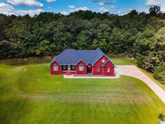 view of front of house with a front yard