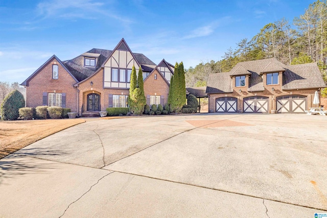 8109 Carrington Dr, Trussville AL, 35173, 8 bedrooms, 6.5 baths house for sale