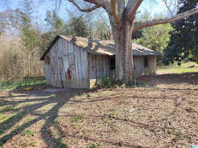 view of shed / structure