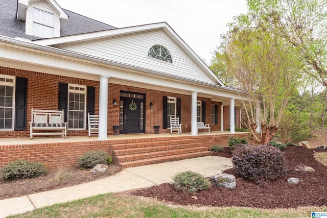 view of front facade featuring covered porch