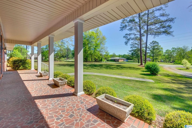 view of patio / terrace with covered porch