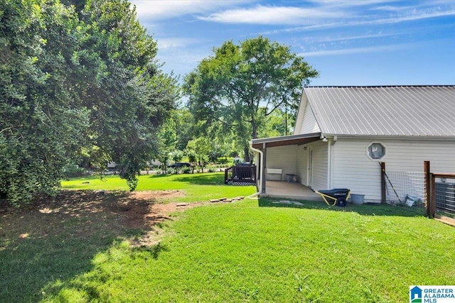 view of yard with a patio