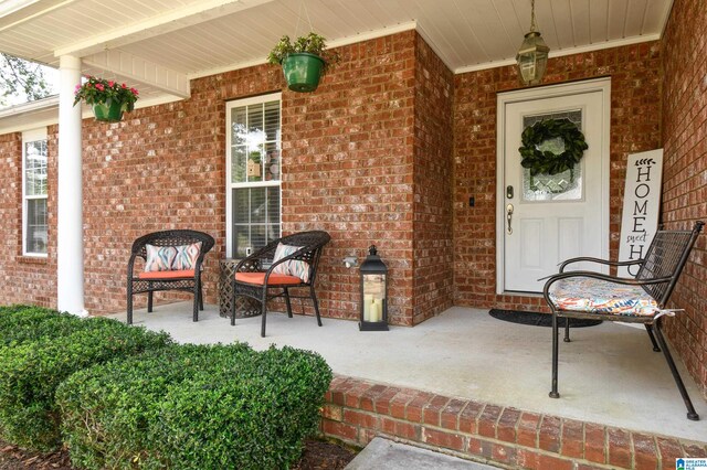 property entrance with a porch