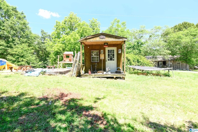 view of outbuilding featuring an outdoor structure