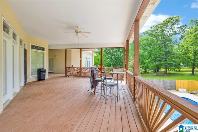 deck with ceiling fan