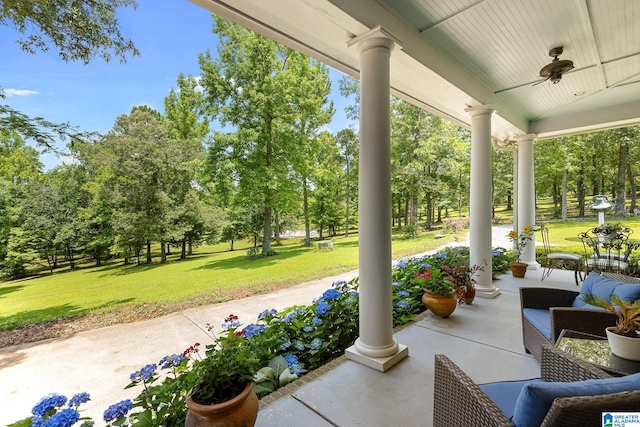 view of patio with ceiling fan