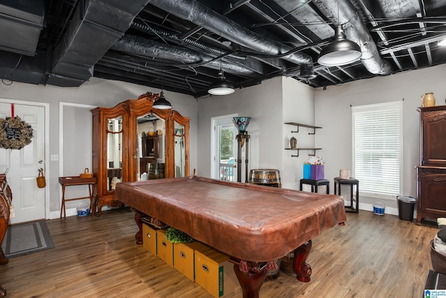 playroom with hardwood / wood-style flooring and pool table