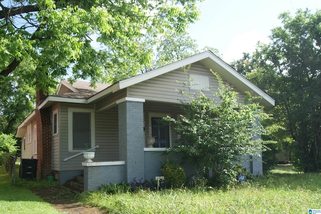 view of side of property