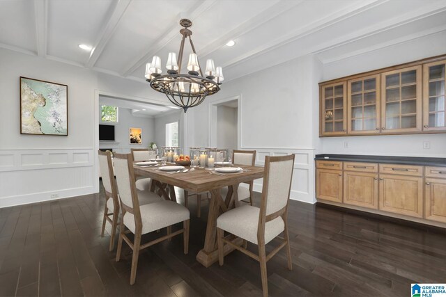 dining room with ornamental molding