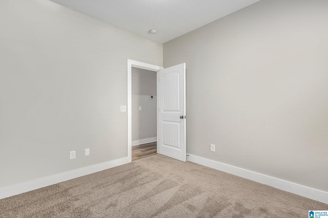 view of carpeted spare room