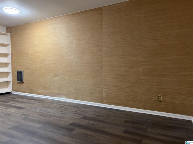 1047 Ivy Hills Cir Unit 1047, Hoover, AL 35216 - unfurnished room with baseboards and wood finished floors