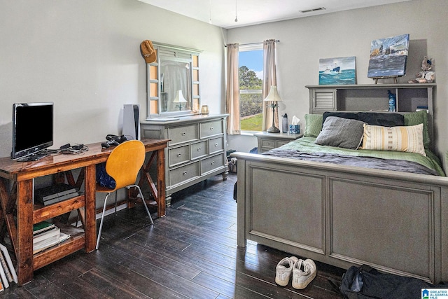 507 Cross Walk, Bessemer, AL 35023 - bedroom featuring visible vents and dark wood-style flooring