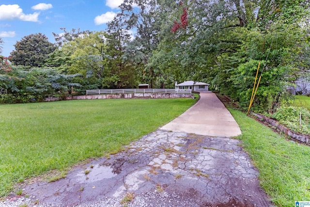 408 N Main St, Graysville, AL 35073 - view of green lawn