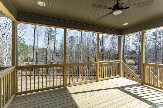 deck with ceiling fan