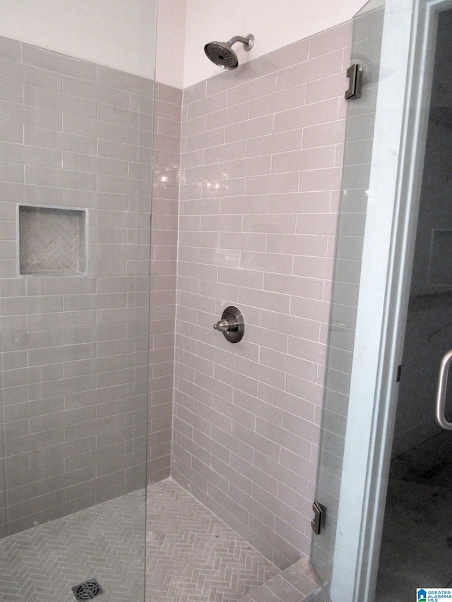 bathroom with walk in shower