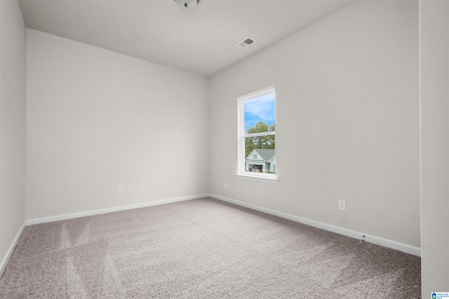 view of carpeted spare room