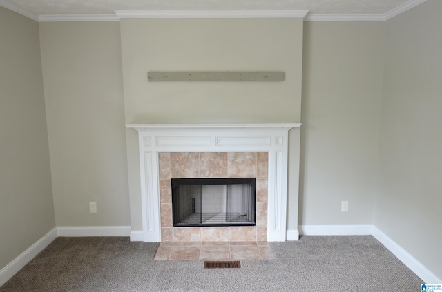 details with crown molding, a fireplace, and carpet flooring