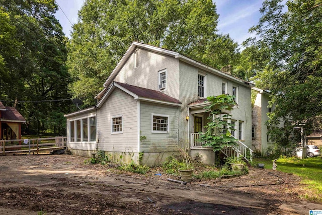 view of front of home