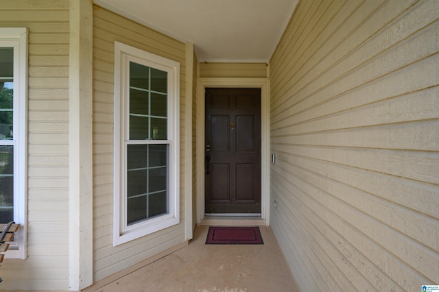 view of property entrance