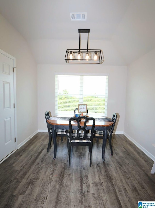 rec room with a wealth of natural light and carpet flooring