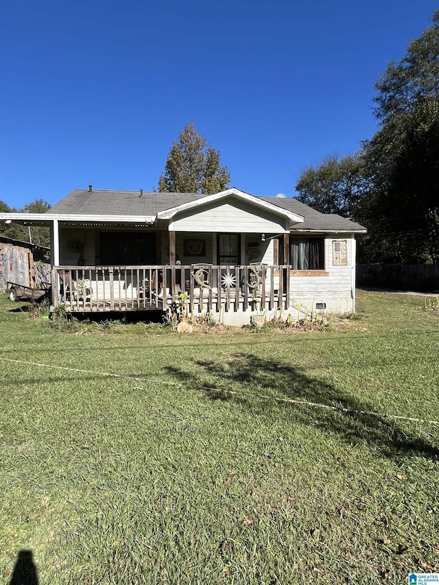 236 Shaw Ln, Sylacauga, AL 35150 - view of front facade featuring a front yard