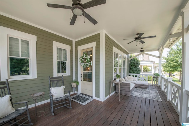 deck with ceiling fan