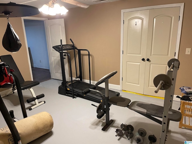 exercise area featuring ceiling fan