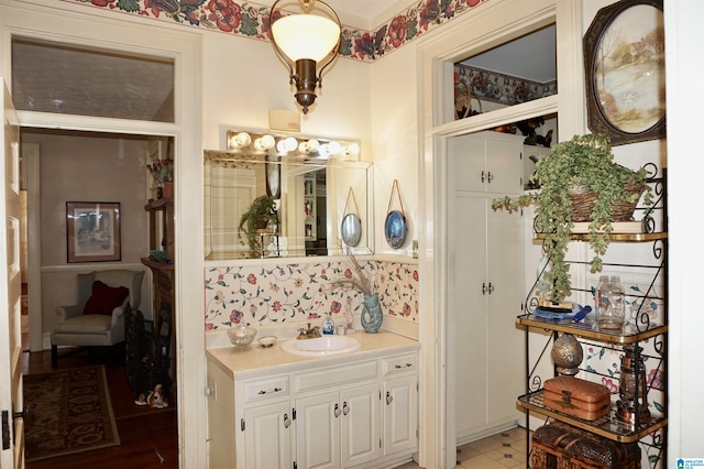 bathroom with vanity