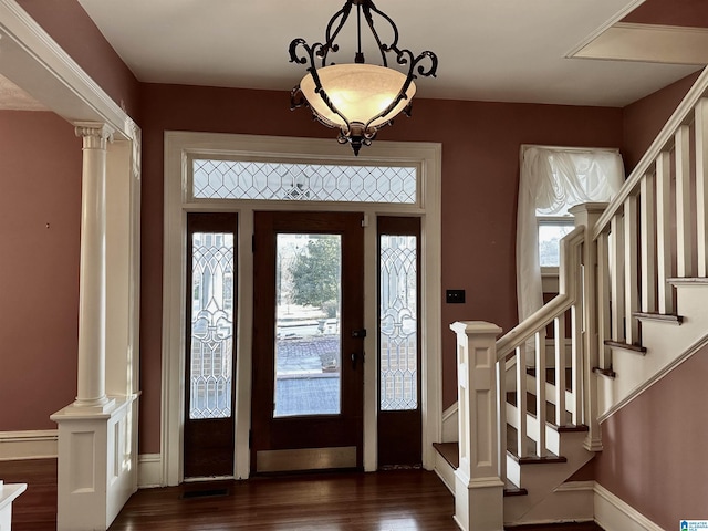 401 SW 8th St, Cullman, AL 35055 - entrance foyer with dark wood-style floors and stairs