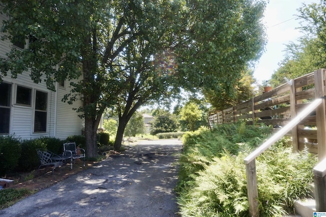 401 SW 8th St, Cullman, AL 35055 - view of road